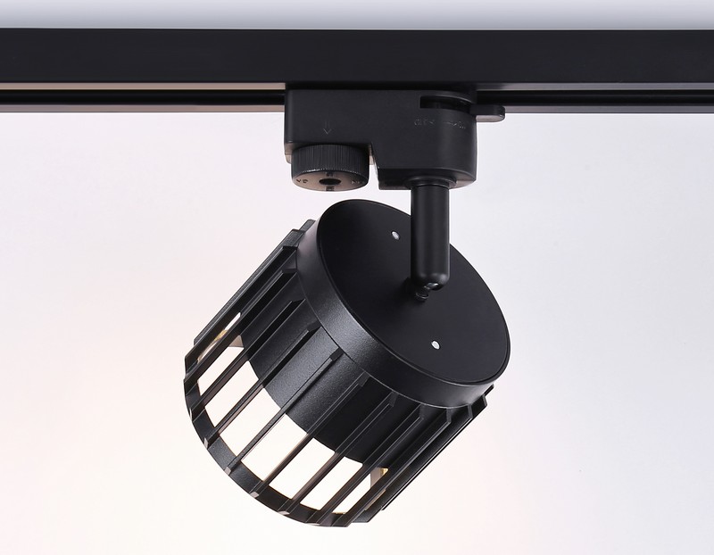 Трековый однофазный светильник со сменной лампой Ambrella Light GL5349 Трековый однофазный светильник со сменной лампой Ambrella Light GL5349