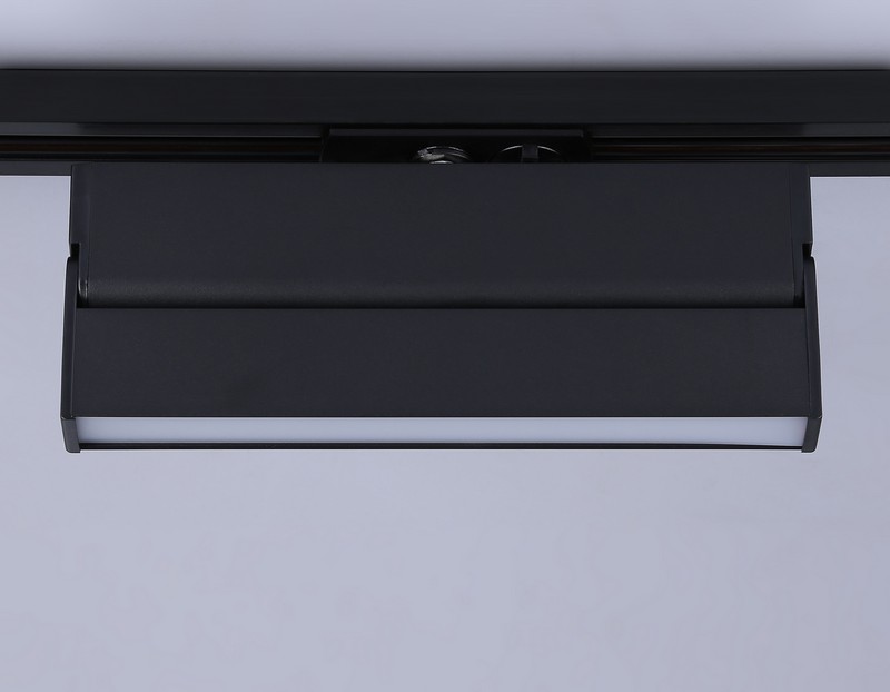 Трековый однофазный светодиодный светильник Ambrella Light GL6808 Трековый однофазный светодиодный светильник Ambrella Light GL6808