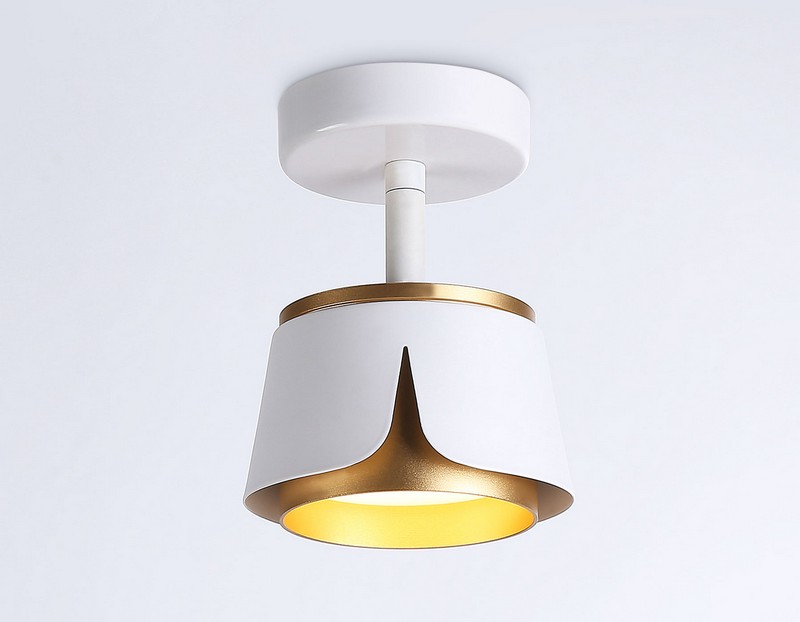 Накладной поворотный спот со сменной лампой GX53 Ambrella Light TN71224 Накладной поворотный спот со сменной лампой GX53 Ambrella Light TN71224