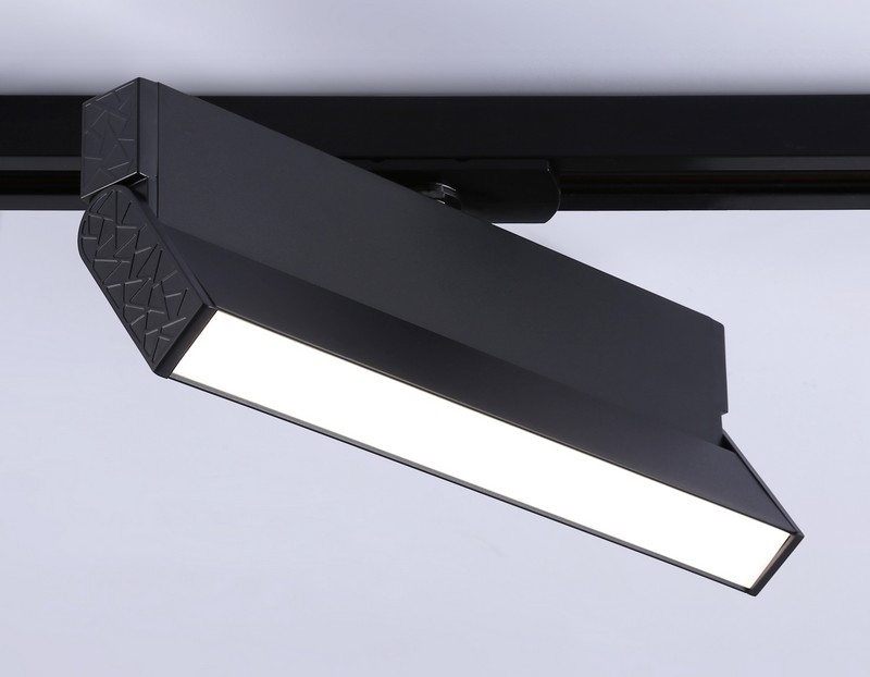 Трековый однофазный светодиодный светильник Ambrella Light GL6808 Трековый однофазный светодиодный светильник Ambrella Light GL6808