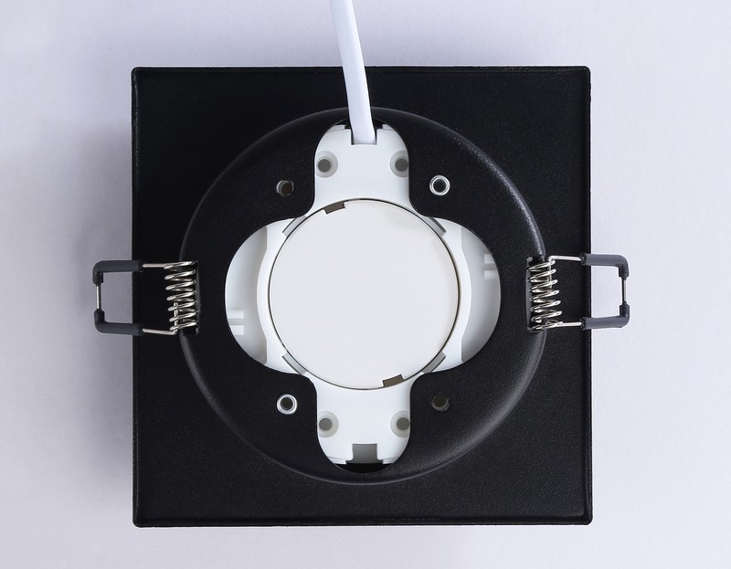 Светильник встраиваемый Ambrella Light TN5232 Светильник встраиваемый Ambrella Light TN5232