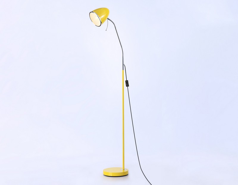 Светильник напольный с выключателем на проводе Ambrella Light TR97688 Светильник напольный с выключателем на проводе Ambrella Light TR97688