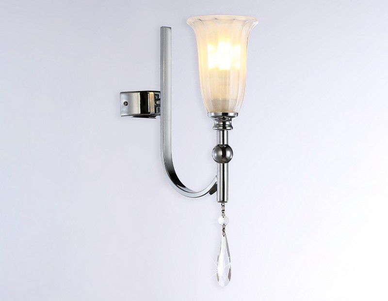 Настенный светильник с хрусталем Ambrella Light TR3253 Настенный светильник с хрусталем Ambrella Light TR3253