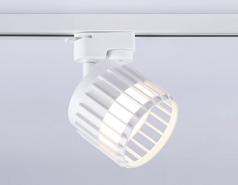 Трековый однофазный светильник со сменной лампой Ambrella Light GL5348 Трековый однофазный светильник со сменной лампой Ambrella Light GL5348