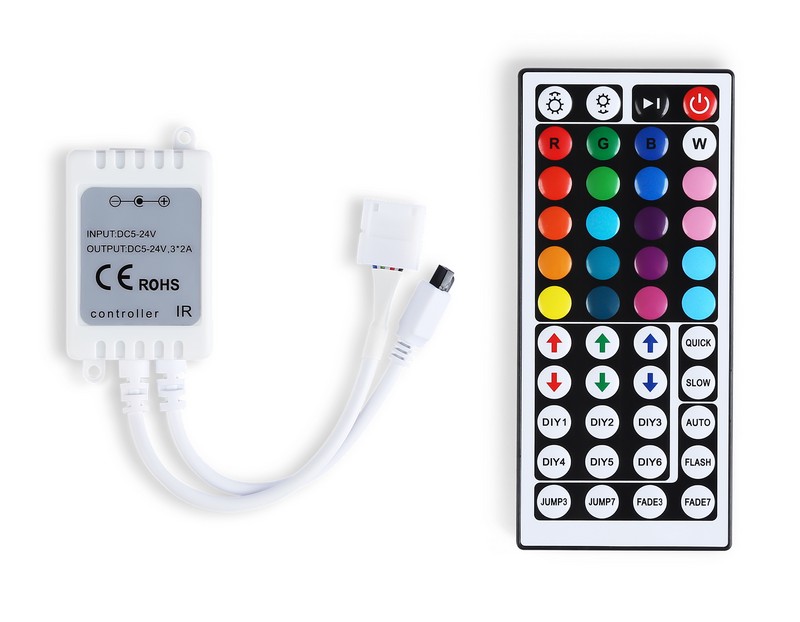 Контроллер для светодиодных лент RGB с инфракрасным пультом 6A 12V 72W/ 24V 144W GS11251 Ambrella Light GS11251