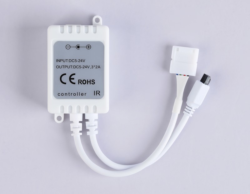 Контроллер для светодиодных лент RGB с инфракрасным пультом 6A 12V 72W/ 24V 144W GS11251 Ambrella Light GS11251 Контроллер для светодиодных лент RGB с инфракрасным пультом 6A 12V 72W/ 24V 144W GS11251 Ambrella Light GS11251