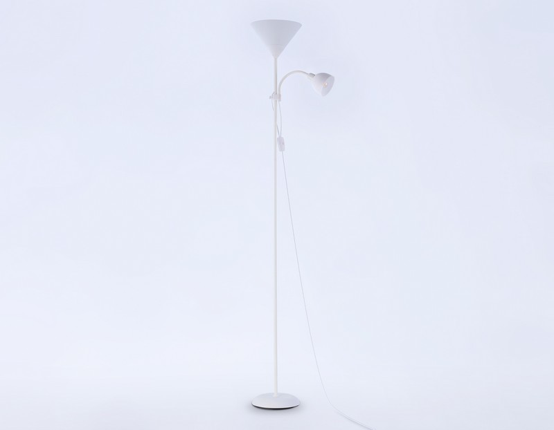 Светильник напольный с выключателем на проводе Ambrella Light TR97622 Светильник напольный с выключателем на проводе Ambrella Light TR97622