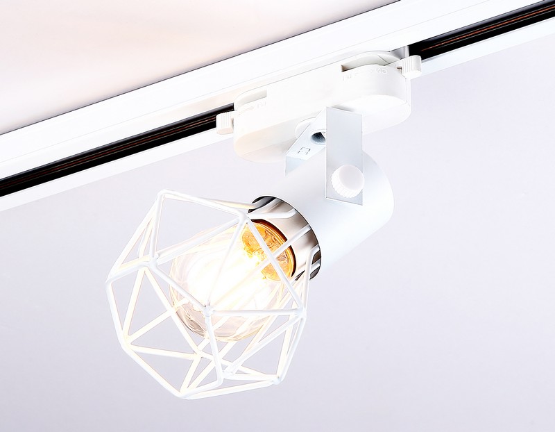 Трековый однофазный светильник со сменной лампой Ambrella Light GL5001 Трековый однофазный светильник со сменной лампой Ambrella Light GL5001
