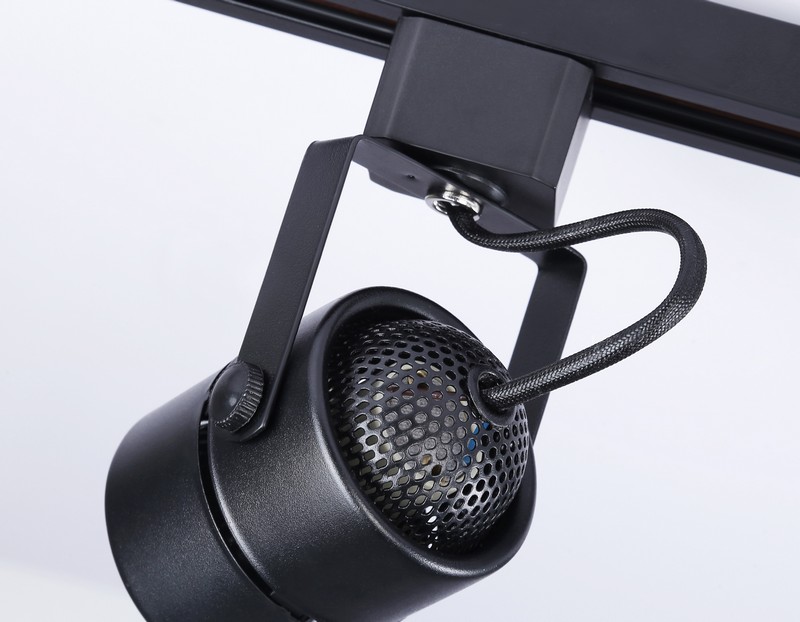 Трековый однофазный светильник со сменной лампой Ambrella Light GL5102
