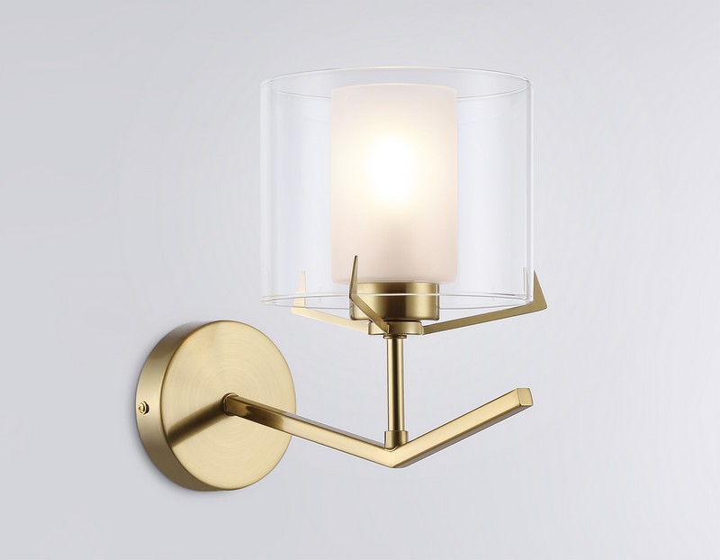 Настенный светильник со стеклянным плафоном Ambrella Light LH57010 Настенный светильник со стеклянным плафоном Ambrella Light LH57010