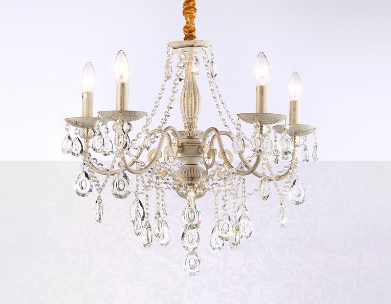 Классическая подвесная люстра с хрусталем Ambrella Light TR4944 Классическая подвесная люстра с хрусталем Ambrella Light TR4944