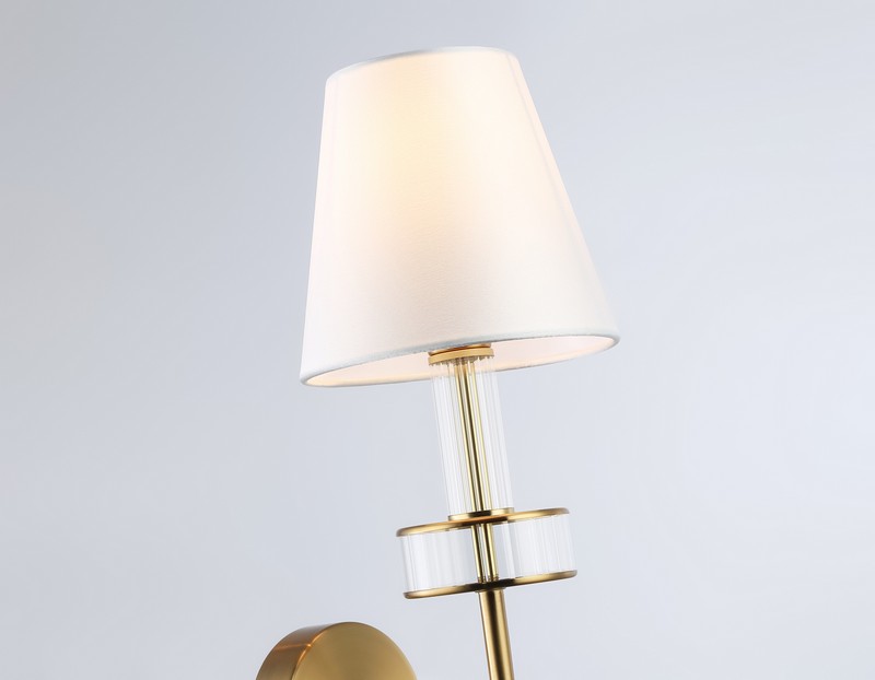 Настенный светильник с абажуром и хрусталем Ambrella Light LH71025 Настенный светильник с абажуром и хрусталем Ambrella Light LH71025