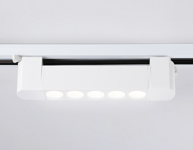Трековый однофазный светодиодный светильник Ambrella Light GL6700 Трековый однофазный светодиодный светильник Ambrella Light GL6700