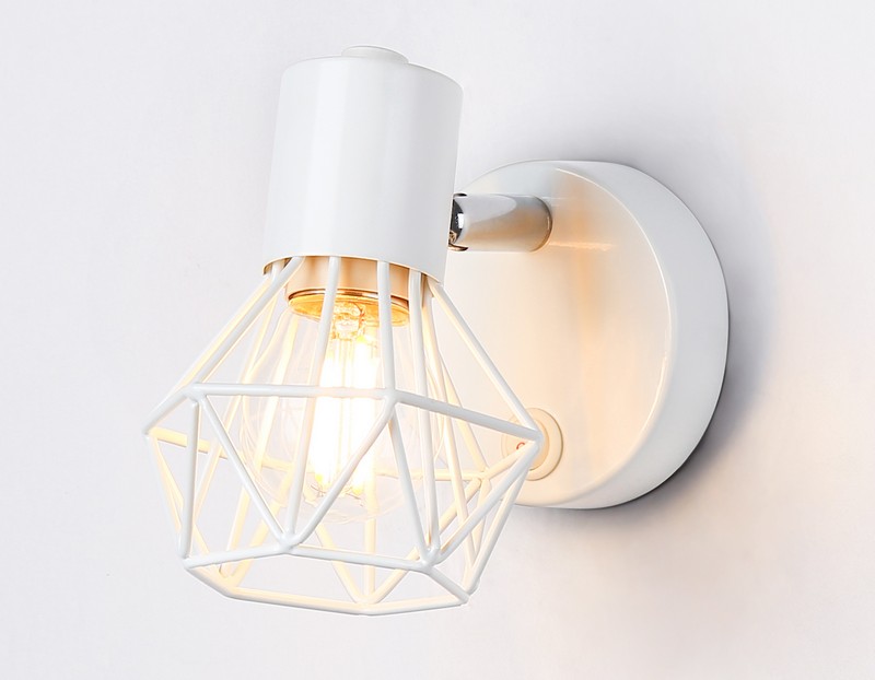 Накладной спот с выключателем в стиле лофт Ambrella Light TR8626 Накладной спот с выключателем в стиле лофт Ambrella Light TR8626