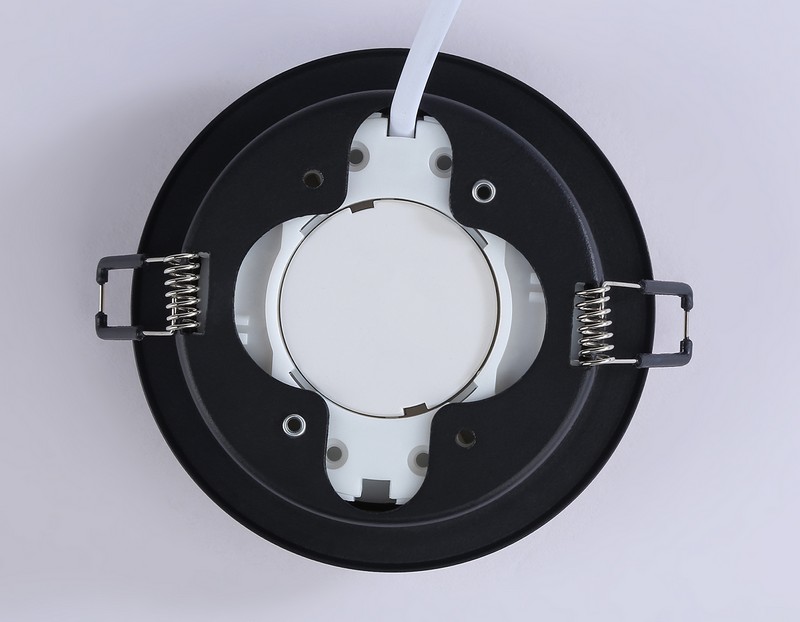 Светильник встраиваемый Ambrella Light TN5228 Светильник встраиваемый Ambrella Light TN5228