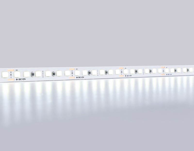 Светодиодная лента Ambrella Light GS1303 2835 180Led /14.4W m/12V IP20 6500K 5m/кратность резки 33mm Ambrella Light GS1303 Светодиодная лента Ambrella Light GS1303 2835 180Led /14.4W m/12V IP20 6500K 5m/кратность резки 33mm Ambrella Light GS1303