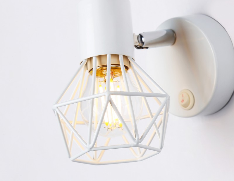 Накладной спот с выключателем в стиле лофт Ambrella Light TR8626 Накладной спот с выключателем в стиле лофт Ambrella Light TR8626