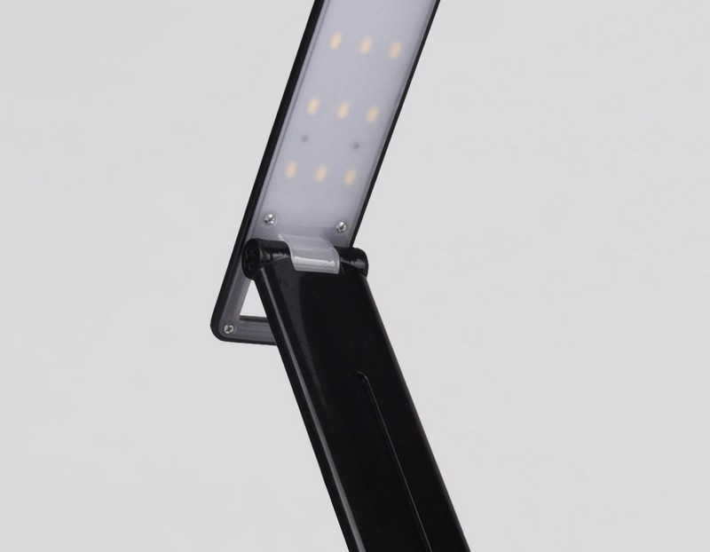 Светодиодная настольная лампа Ambrella Light DE501 Светодиодная настольная лампа Ambrella Light DE501