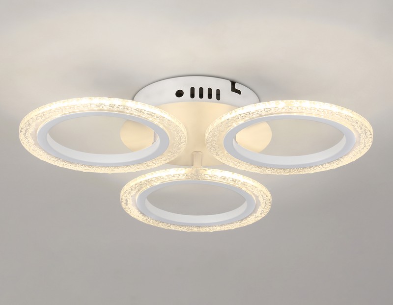 Потолочный светодиодный светильник с пультом Ambrella Light FA4050 Потолочный светодиодный светильник с пультом Ambrella Light FA4050