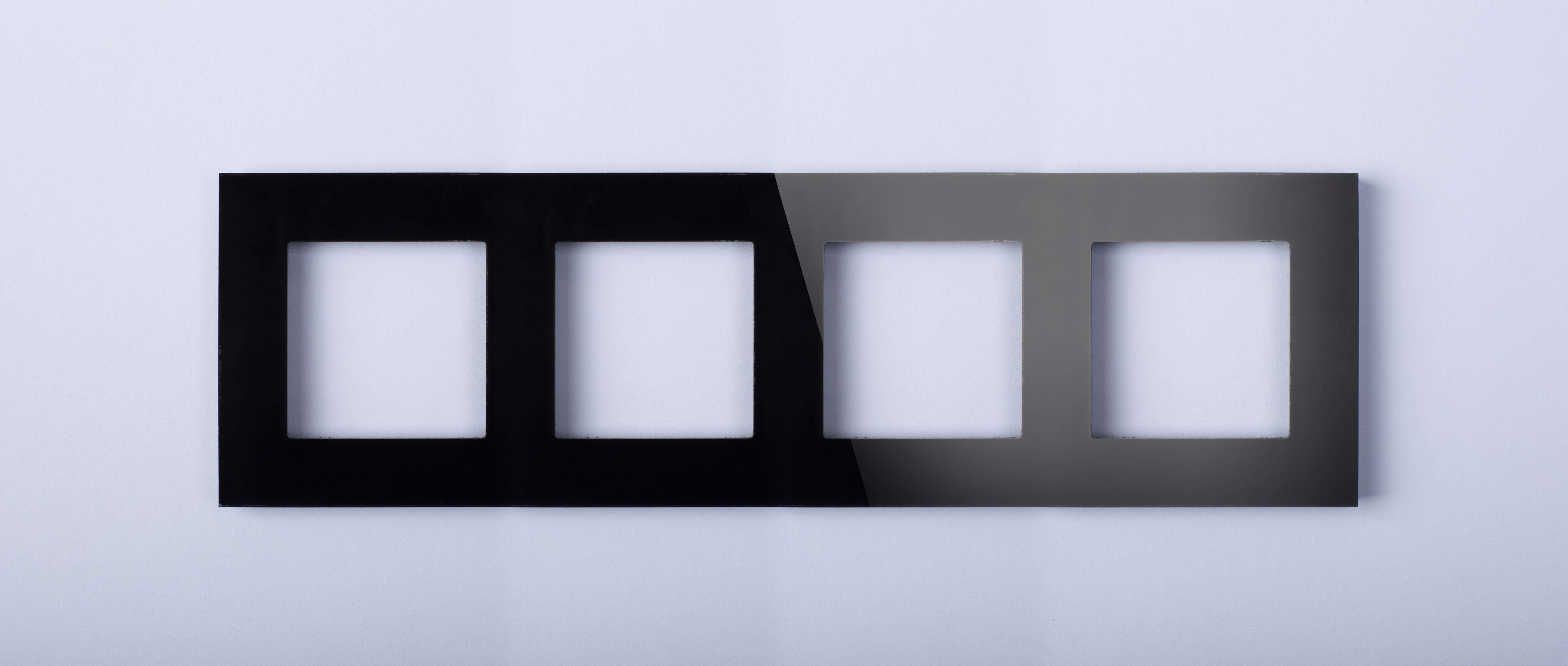 Рамка четырёхпостовая, чёрная, Plexiglass, коллекция, "Глянец" CGSS GC-P104-BCG