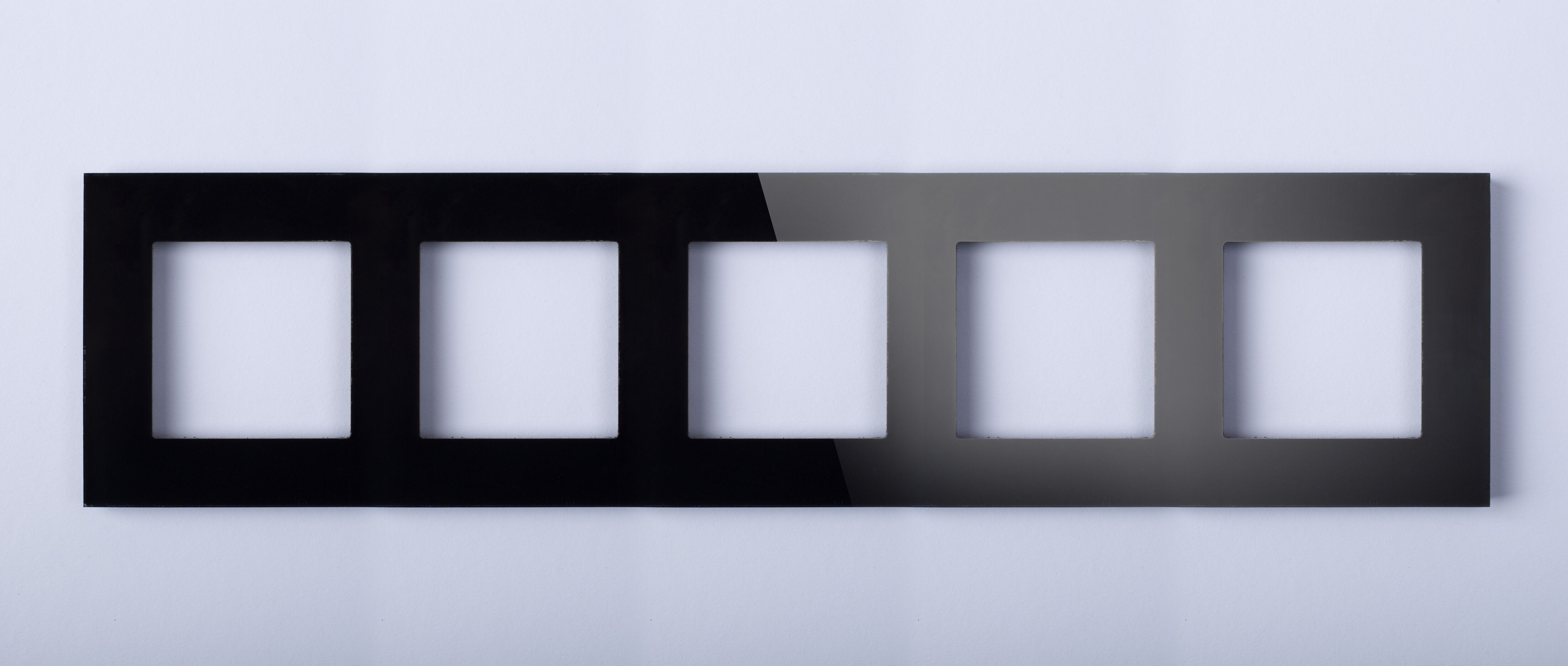 Рамка пятипостовая, чёрная, Plexiglass, коллекция, "Глянец" CGSS GC-P105-BCG