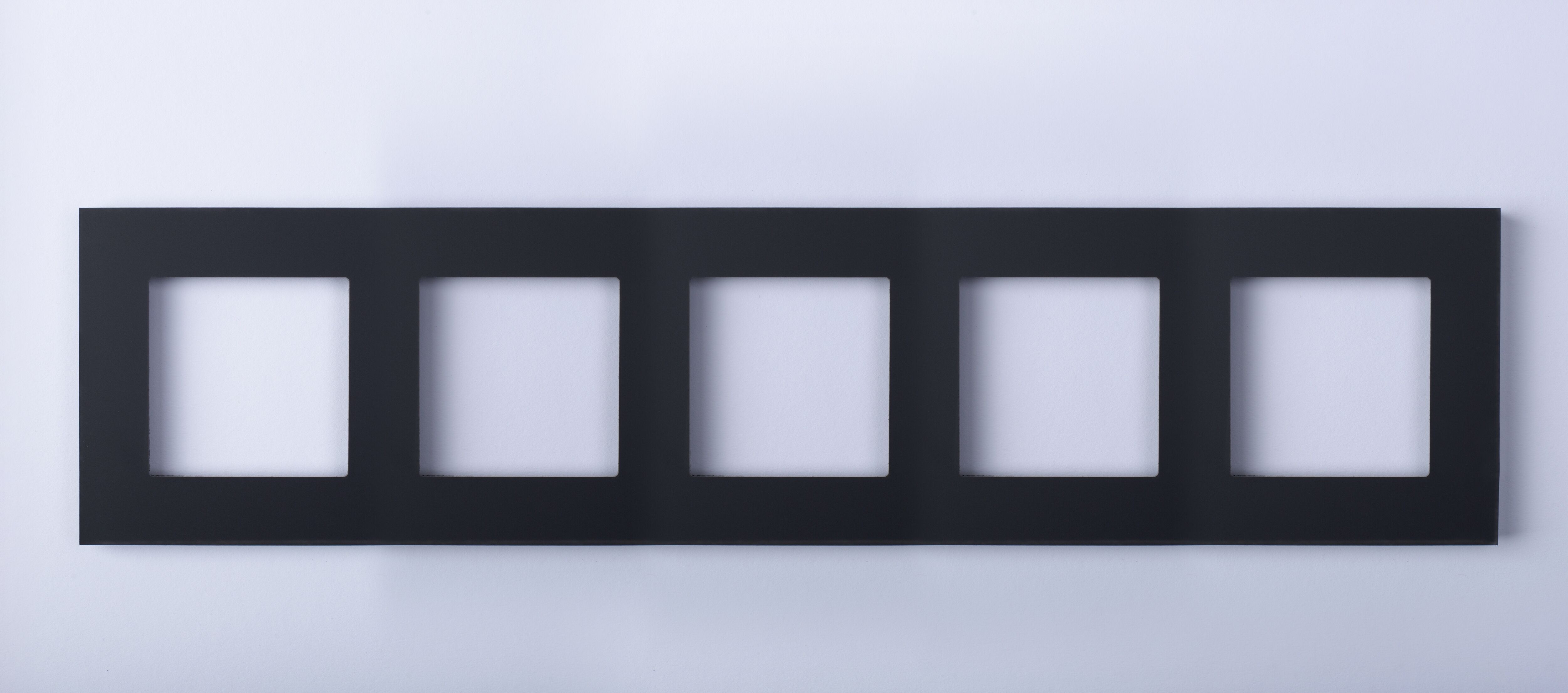 Рамка пятипостовая, чёрная, матовая, Plexiglass, коллекция "Патина" CGSS PT-P105-BCM