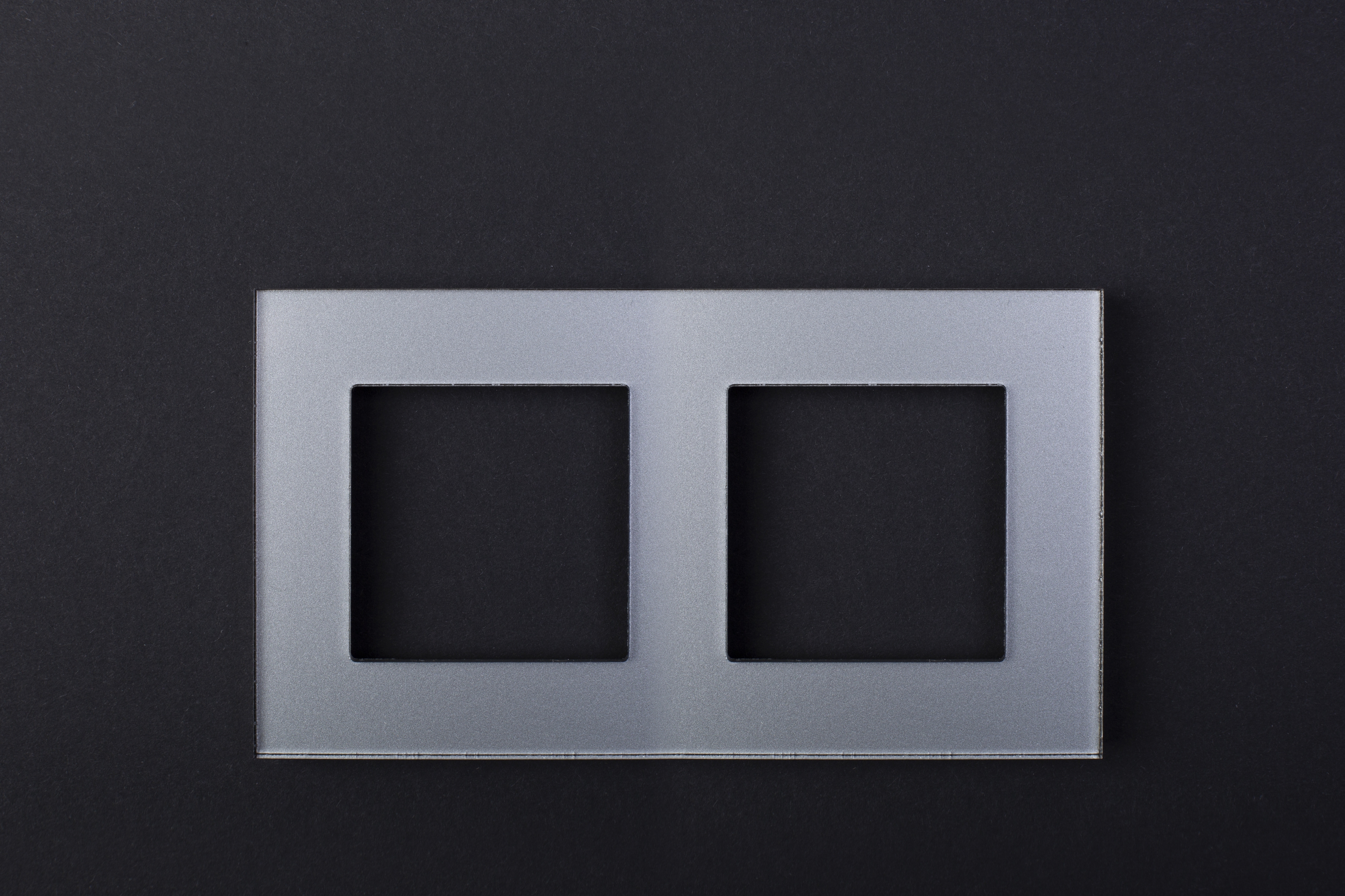Рамка двухпостовая, цвет "Серая платина", матовая, Plexiglass, коллекция "Патина" CGSS PT-P102-GPM