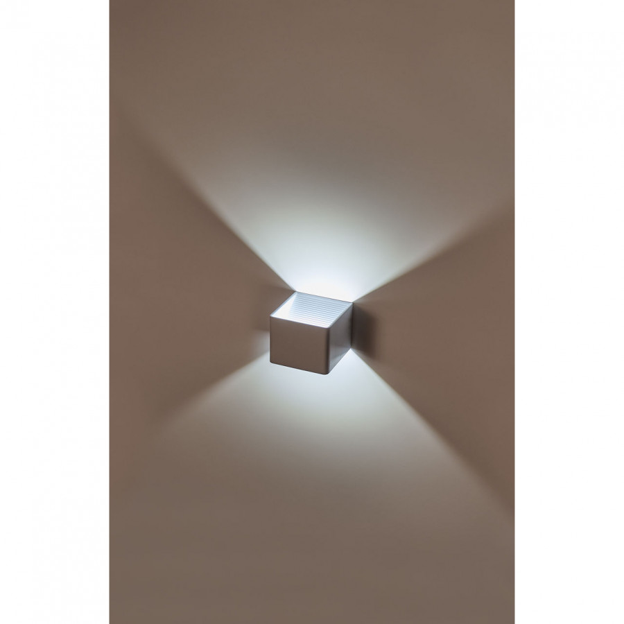 Светильник настенный LED 5W 4200K Белый 220V IP20 IL.0014.0003 WH IMEX